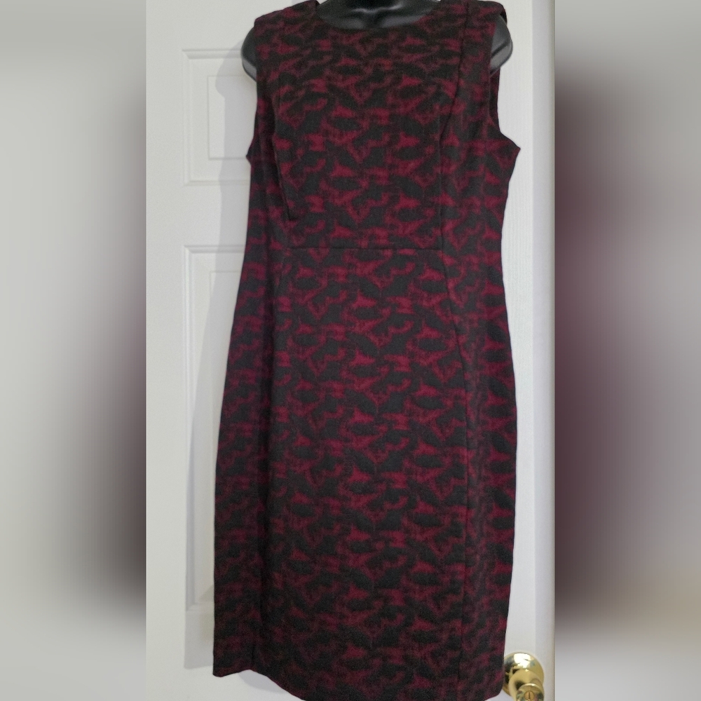 Calvin Klein Burgundy and Black Patterned Midi Dress